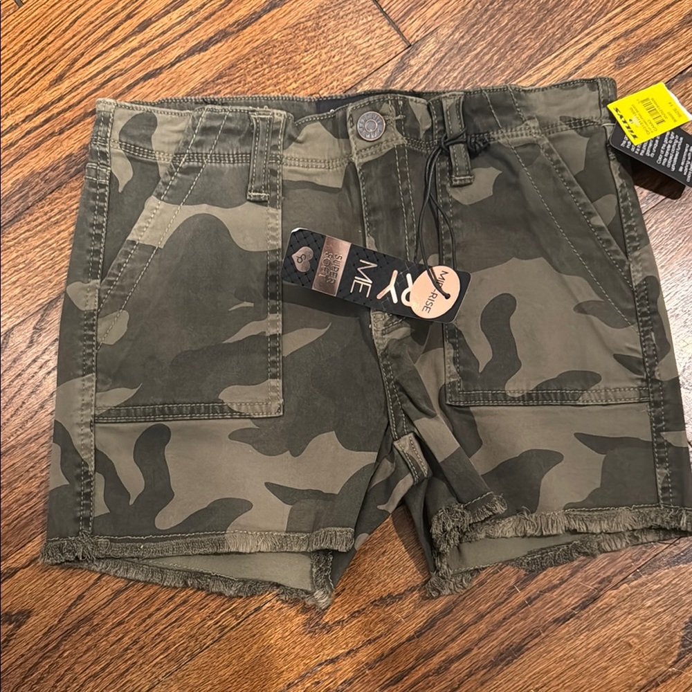 Camouflage Green girls Shorts